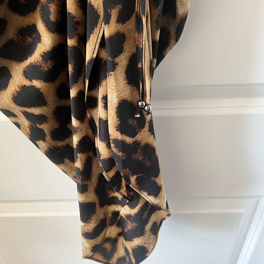 Leopard Print Ruched Skirt - Picture 3 of 6